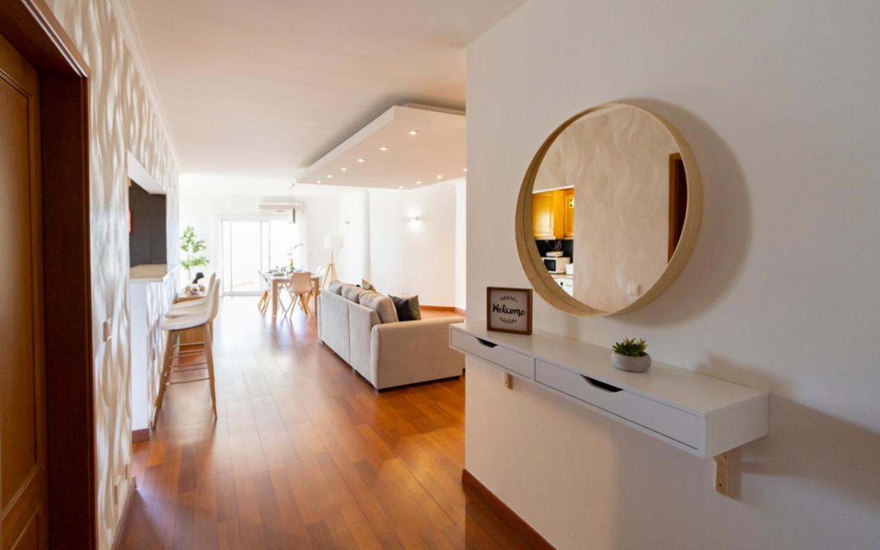 Spaceful Apartment In Albufeira Exterior photo
